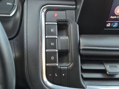 Used 2024 Chevrolet Tahoe LS RWD image 20