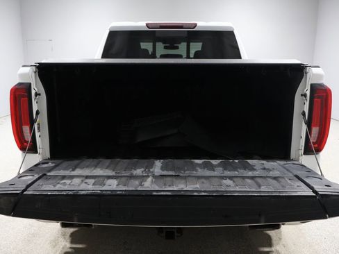 Used 2019 GMC Sierra 1500 SLT w/ SLT Premium Package image 4
