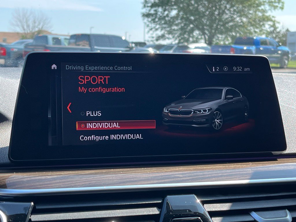 Used 2018 BMW 540i xDrive AWD/4WD image 47