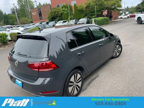 Used 2019 Volkswagen e-Golf SE w/ Driver Assistance Package FWD image 10