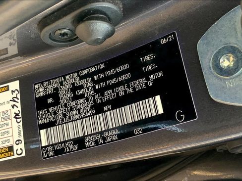 Used 2021 Toyota 4Runner Nightshade AWD/4WD image 37