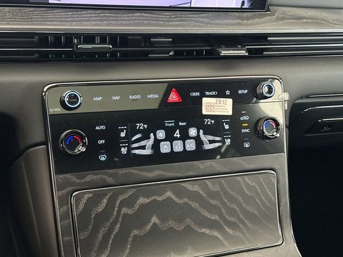 New 2026 Genesis GV80 3.5T Prestige image 21