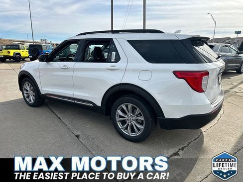 New 2024 Ford Explorer XLT w/ Equipment Group 202A image 7