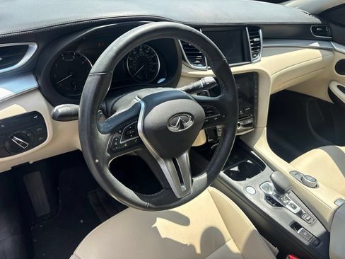 Used 2020 INFINITI QX50 Luxe w/ Navigation Package AWD/4WD image 4