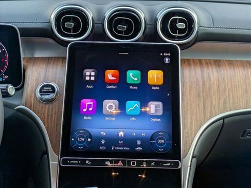 Certified 2025 Mercedes-Benz GLC 300 image 17