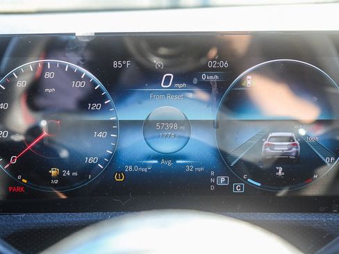 Used 2022 Mercedes-Benz CLA 250 image 6