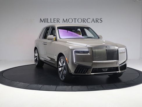 Certified 2025 Rolls-Royce Cullinan image 15
