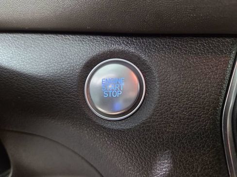 Used 2020 Hyundai Santa Fe SEL FWD image 24