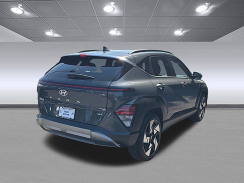 New 2026 Hyundai Kona Limited FWD image 7