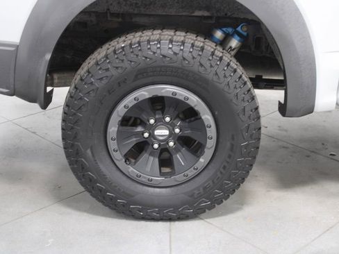 Used 2017 Ford F150 Raptor w/ Equipment Group 802A Luxury image 14