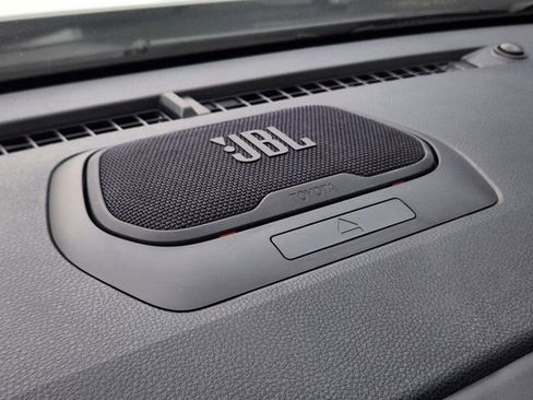 Used 2025 Toyota 4Runner Limited image 22