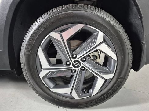 Used 2022 Hyundai Tucson Limited AWD/4WD image 11