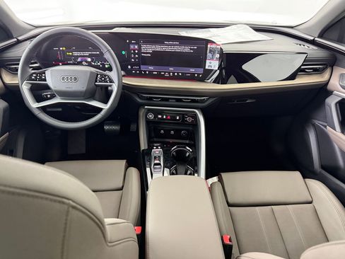 New 2025 Audi Q5 Premium Plus image 17