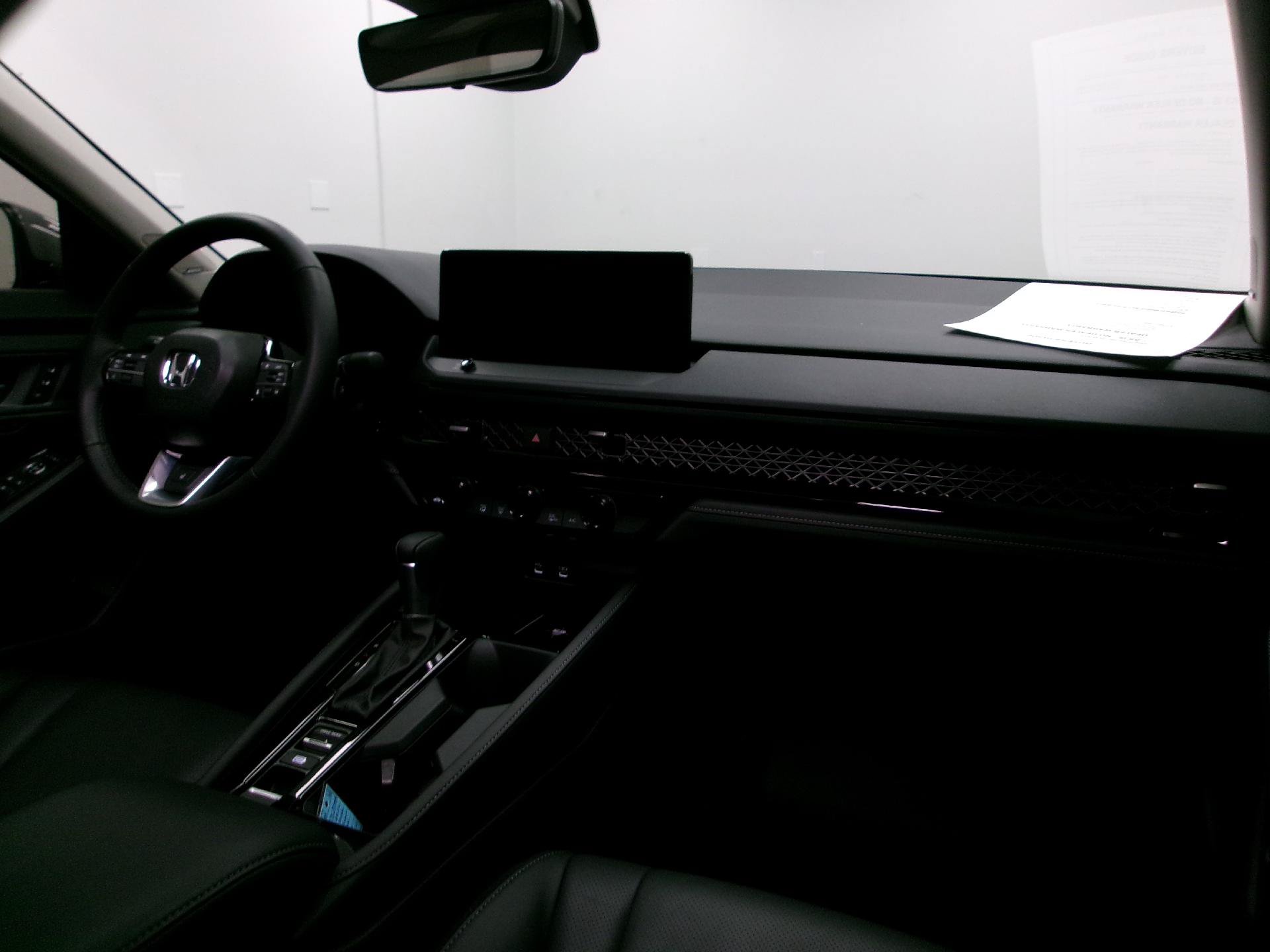 Used 2026 Honda Accord Touring image 3
