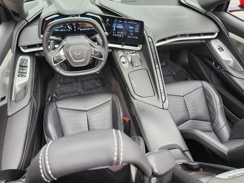 Used 2023 Chevrolet Corvette Stingray Premium Conv w/ 3LT image 35