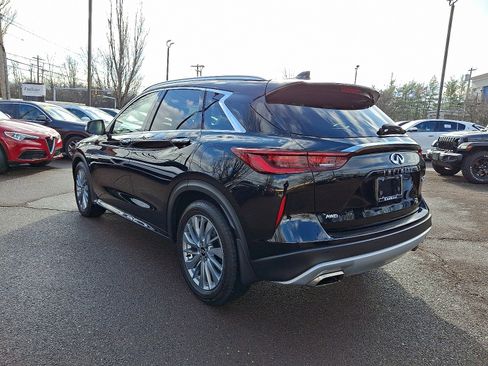 Certified 2025 INFINITI QX50 Luxe image 4