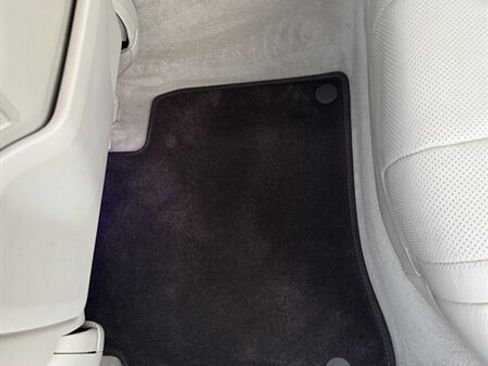 Used 2017 Mercedes-Benz S 550 4MATIC Sedan w/ Premium Package image 42