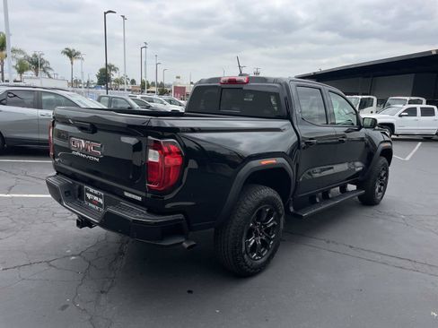 Used 2025 GMC Canyon Elevation w/ Convenience Package RWD image 5