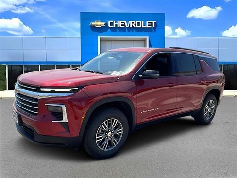 New 2026 Chevrolet Traverse LT w/ LPO, Floor Liner Package image 7