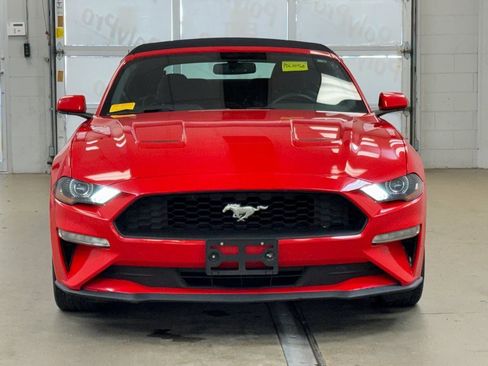 Used 2018 Ford Mustang Convertible image 2