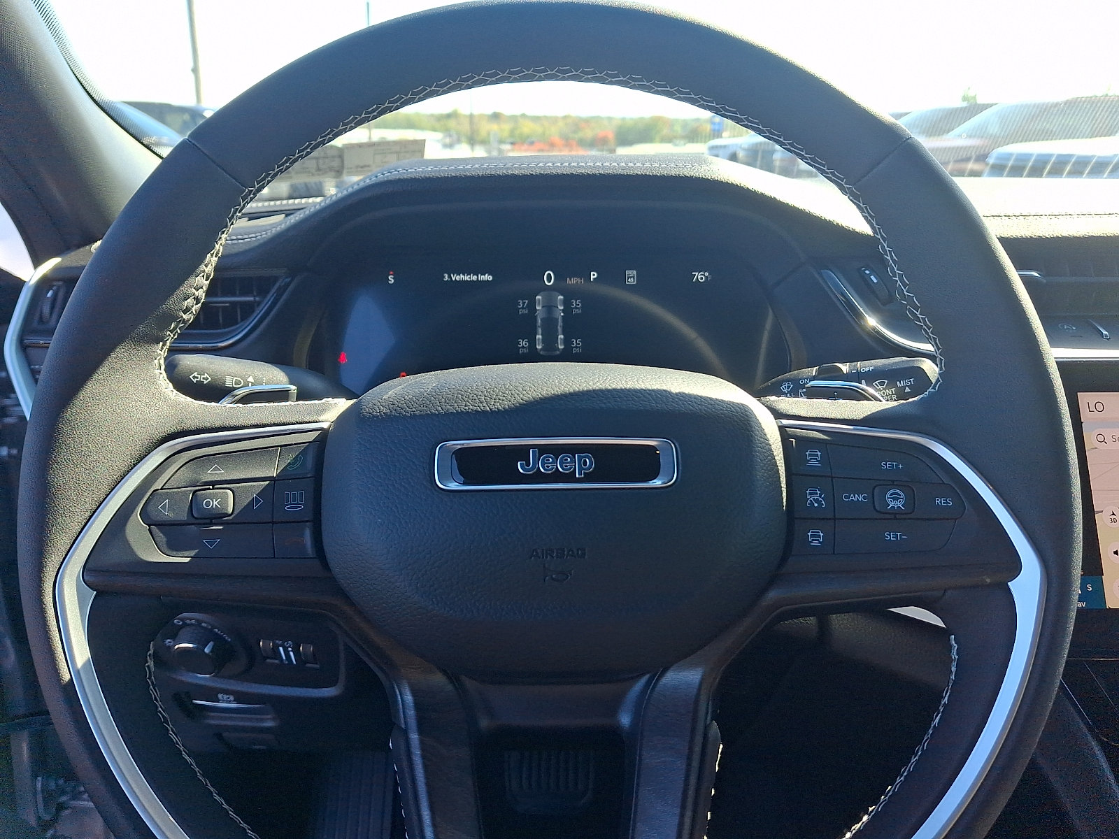 New 2026 Jeep Grand Cherokee Altitude AWD/4WD image 9