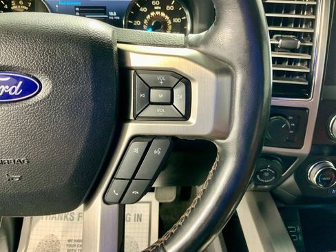 Used 2019 Ford F150 Platinum w/ FX4 Off-Road Package AWD/4WD image 26