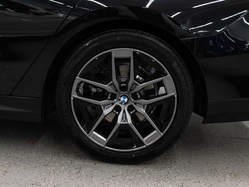 Used 2026 BMW 530i xDrive w/ Premium Package AWD/4WD image 33