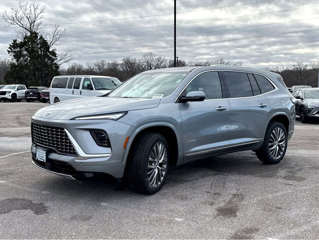 New 2026 Buick Enclave Avenir w/ Super Cruise Package FWD image 4