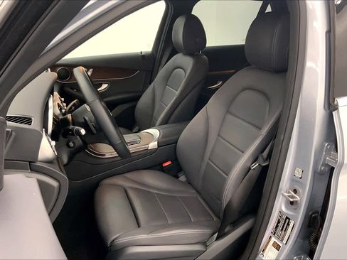Used 2022 Mercedes-Benz GLC 300 image 19
