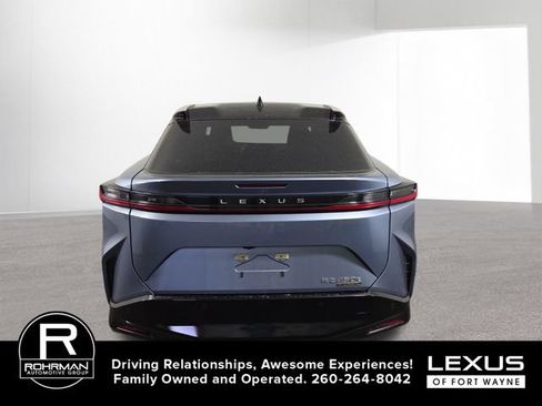 Used 2023 Lexus RZ 450e Premium w/ Accessory Package (2T) AWD/4WD image 9