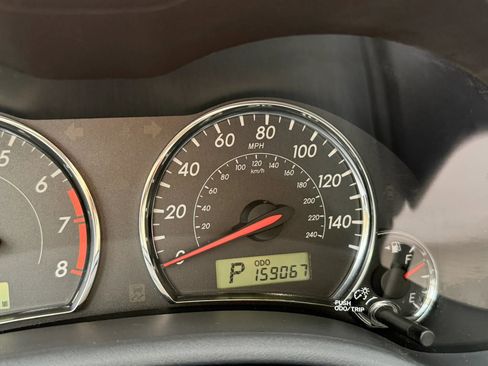 Used 2011 Toyota Corolla S image 11