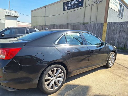 Used 2014 Chevrolet Malibu LT image 4