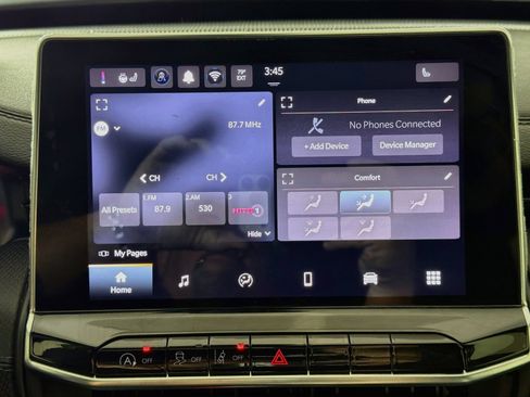 Used 2025 Jeep Compass Latitude w/ Altitude Special Edition AWD/4WD image 15