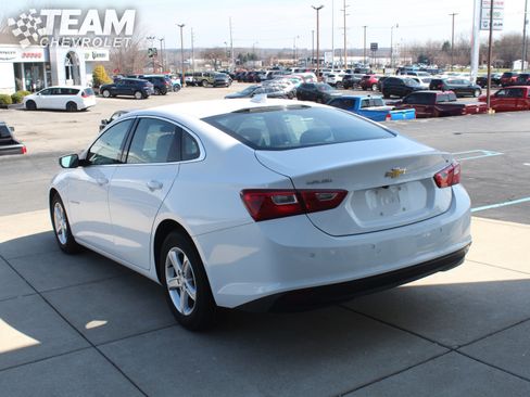 Used 2024 Chevrolet Malibu LT image 6