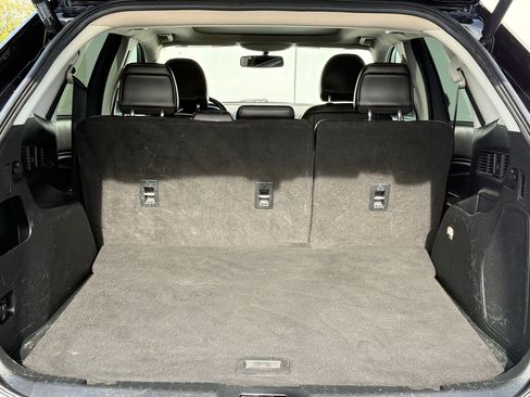 Used 2018 Ford Edge Titanium w/ Equipment Group 301A image 27