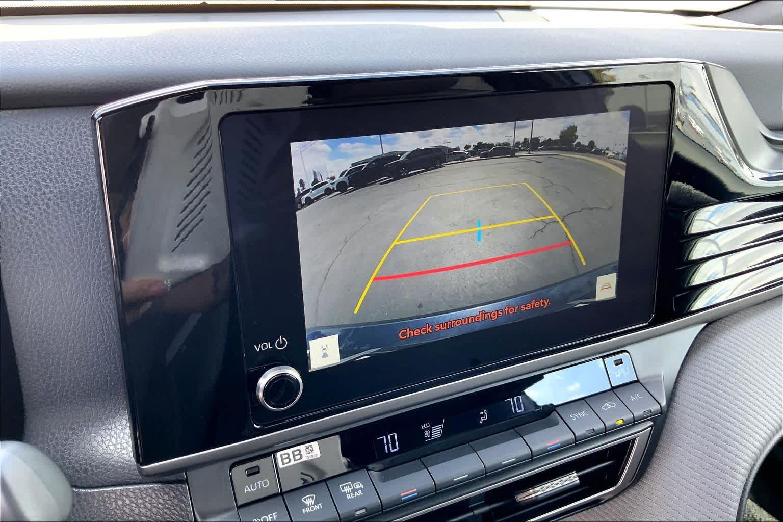 Used 2026 Toyota Camry SE FWD image 24