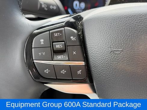 Used 2026 Ford Explorer Platinum w/ LUX Leather Package AWD/4WD image 16