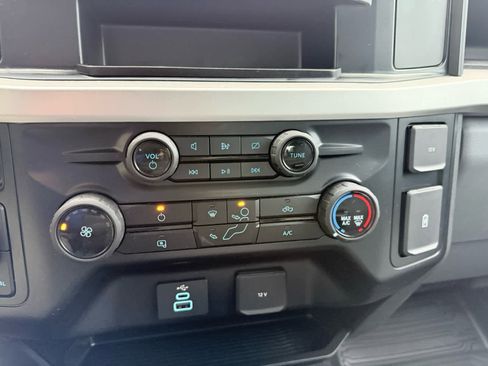 Used 2024 Ford F250 XL w/ STX Appearance Package AWD/4WD image 14