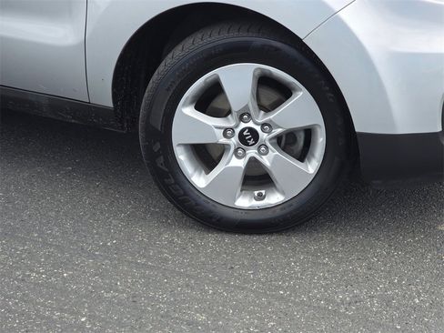 Used 2018 Kia Soul image 2