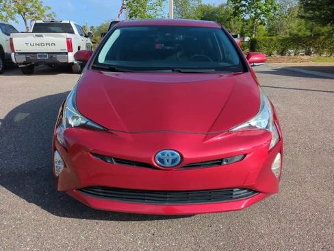 Certified 2018 Toyota Prius Four Touring FWD image 9