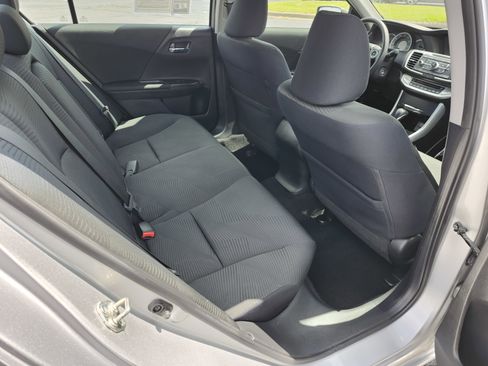Used 2015 Honda Accord LX image 13