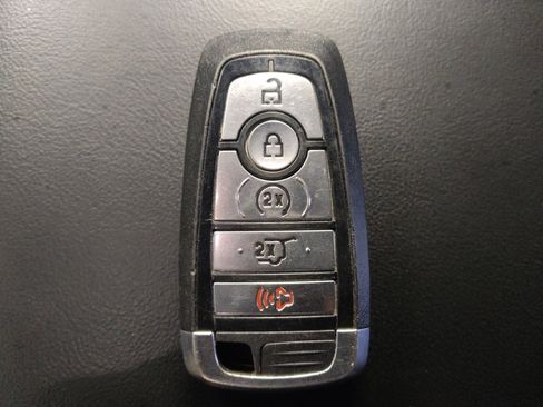 Used 2023 Ford Explorer Limited w/ Equipment Group 301A image 32