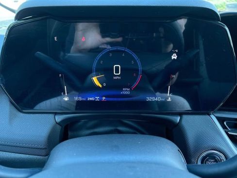 Used 2025 Chevrolet TrailBlazer LS w/ LS Convenience Package AWD/4WD image 12