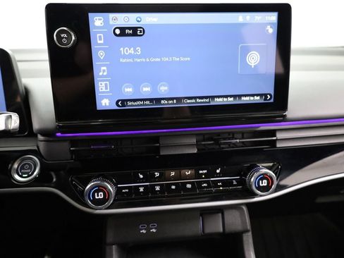 Used 2024 Honda Prologue Touring image 13