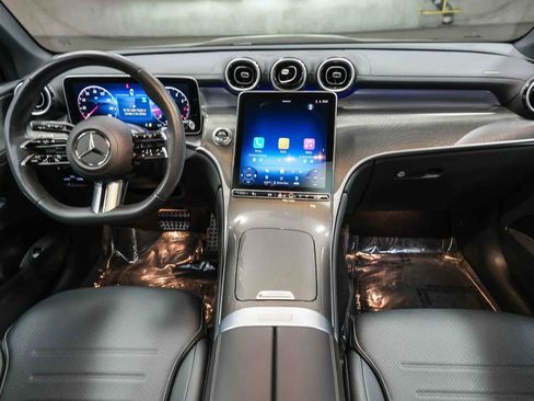 Used 2026 Mercedes-Benz GLC 300 image 15