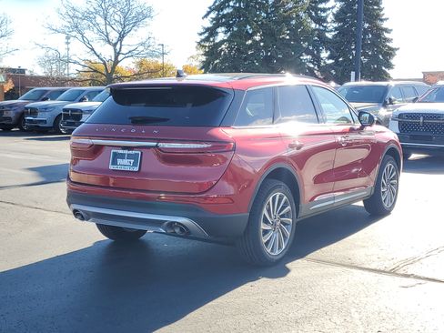 New 2025 Lincoln Corsair Reserve w/ Equipment Group 202A image 4