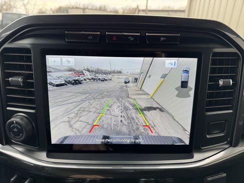 Used 2022 Ford F150 XLT w/ Equipment Group 302A High image 17