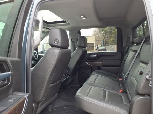 Used 2020 GMC Sierra 2500 Denali w/ Gooseneck/5TH Wheel Package image 15