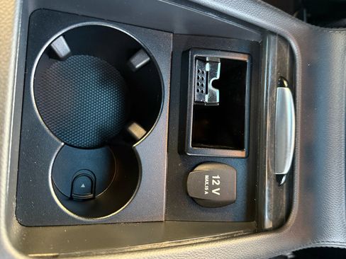 Used 2014 Mercedes-Benz CLS 550 4MATIC image 28