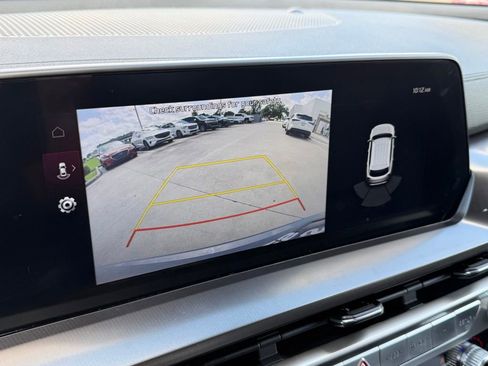 Used 2023 Kia Telluride LX FWD image 20